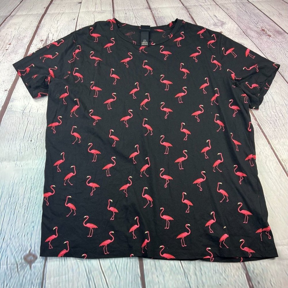 H & M Mens XL Flamigo Print Black Short Sleeve T-Shirt